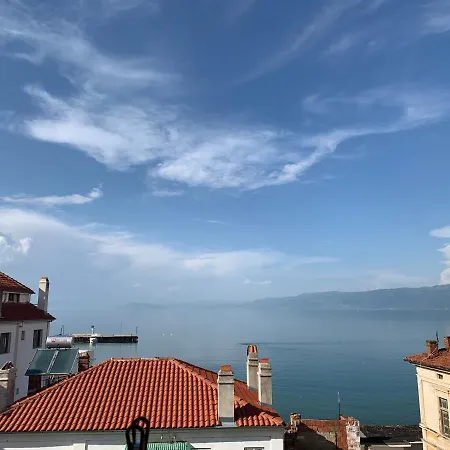 Syzo Apartments Pogradec Exterior photo