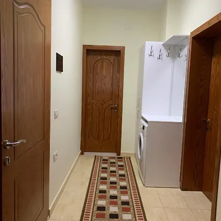 Syzo Apartments Pogradec Exterior photo