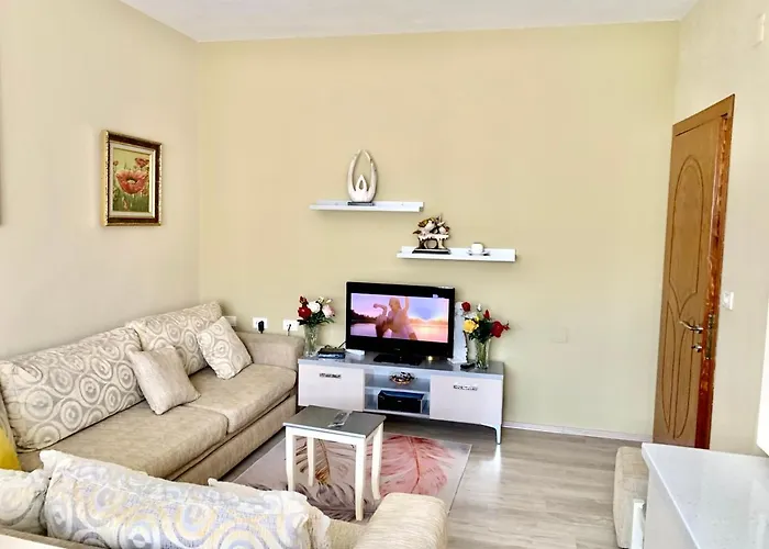 Syzo Apartments
