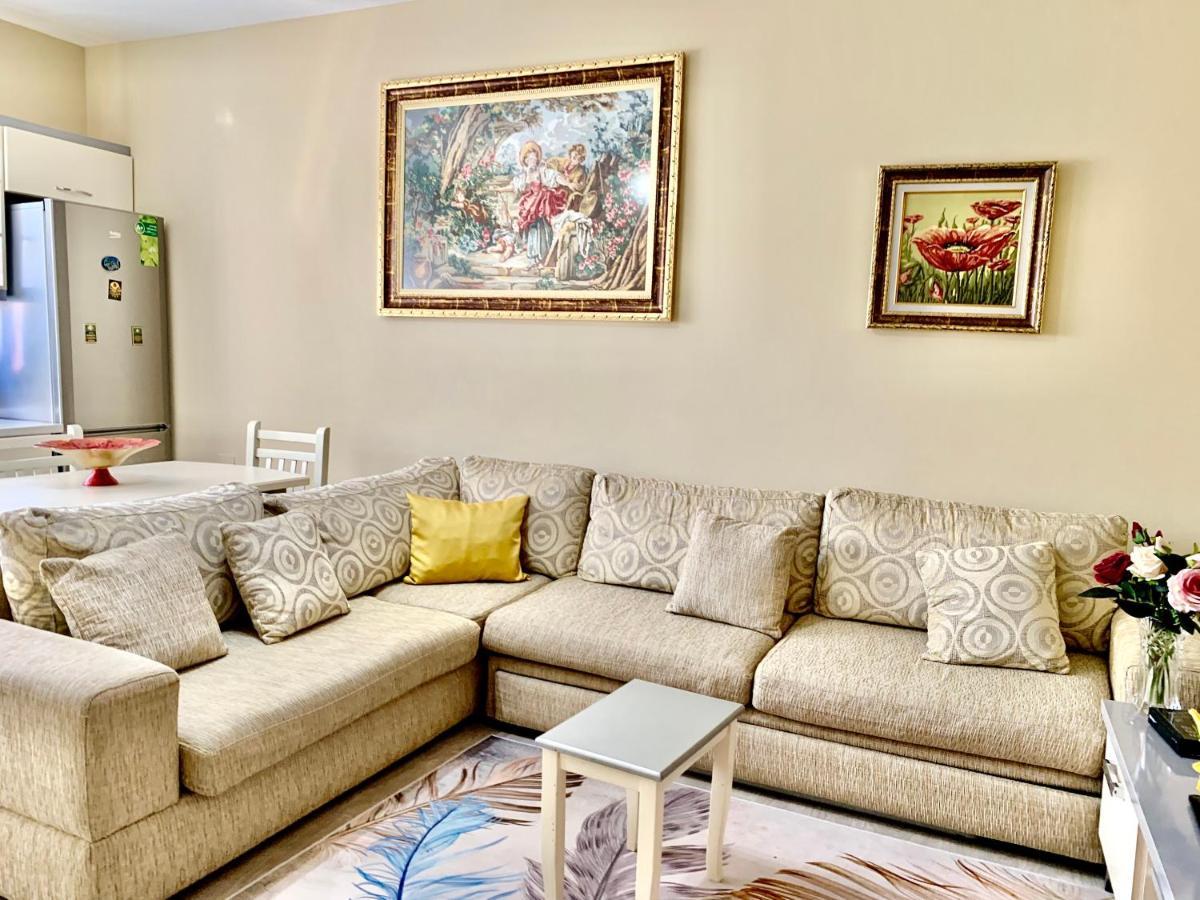 Syzo Apartment