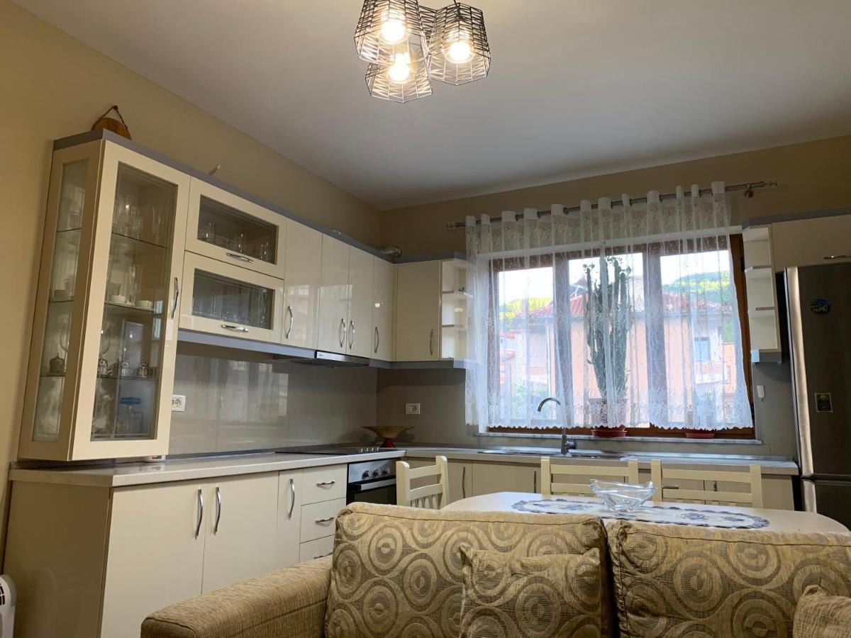 Syzo Apartment